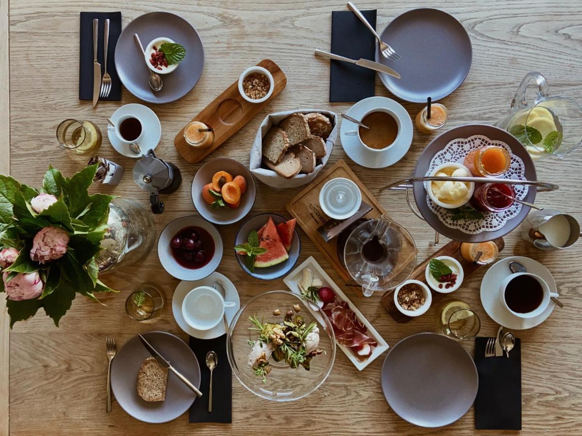 Apartmenthotel Ritterhof Suites & Breakfast Schenna Buitenkant foto