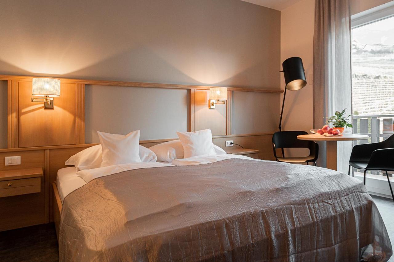 Apartmenthotel Ritterhof Suites & Breakfast Schenna Buitenkant foto