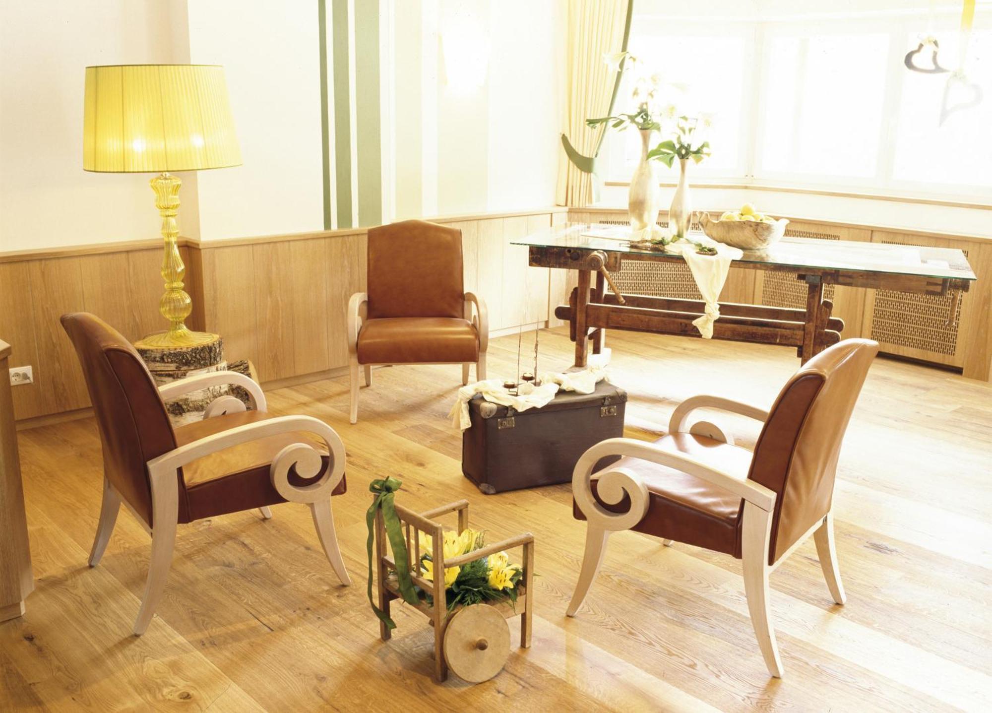 Apartmenthotel Ritterhof Suites & Breakfast Schenna Buitenkant foto