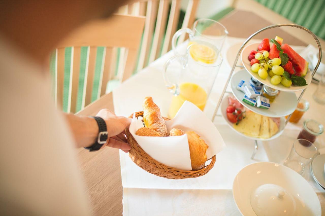 Apartmenthotel Ritterhof Suites & Breakfast Schenna Buitenkant foto
